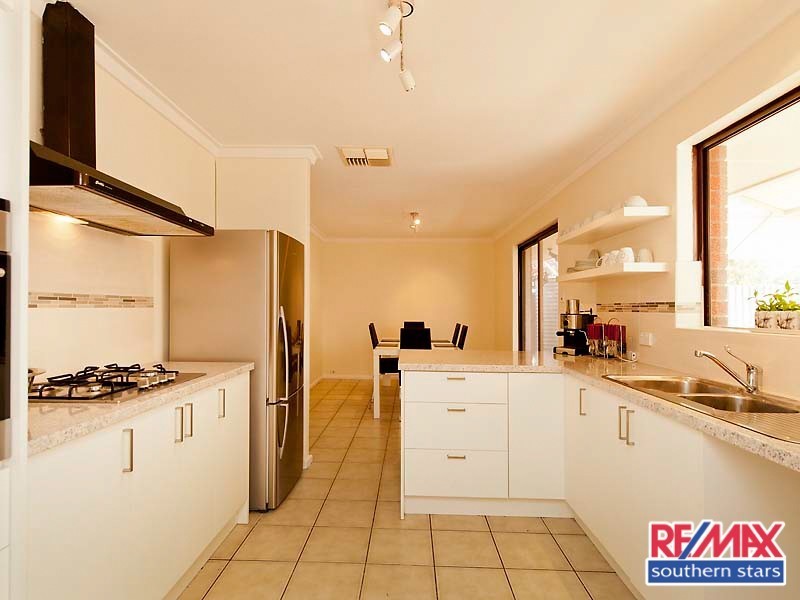 19 Dampiera Way, Ferndale WA 6148