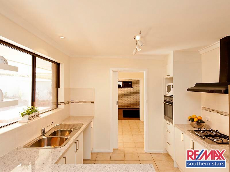 19 Dampiera Way, Ferndale WA 6148