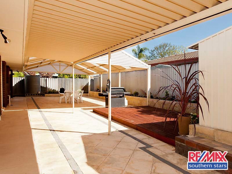 19 Dampiera Way, Ferndale WA 6148