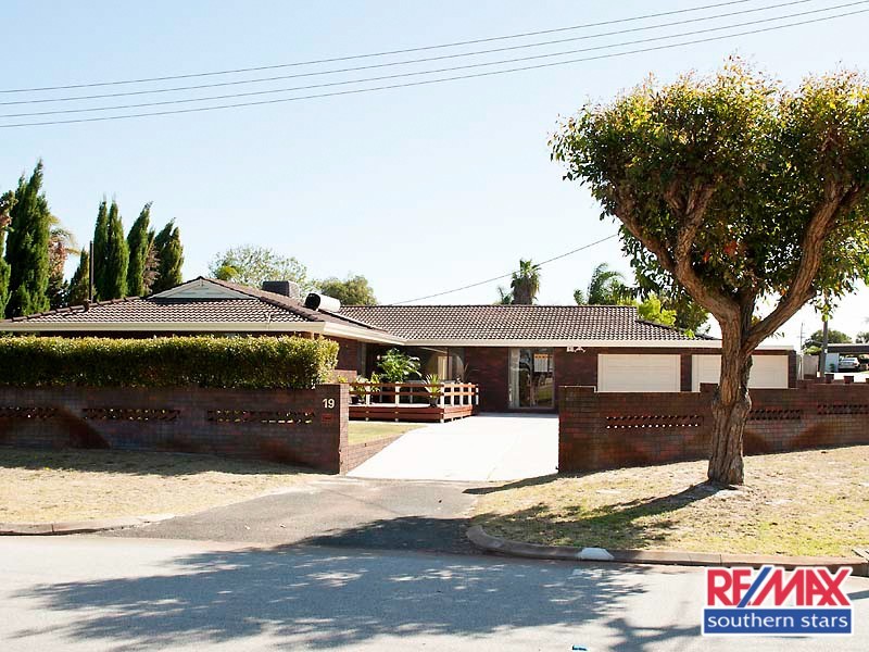 19 Dampiera Way, Ferndale WA 6148