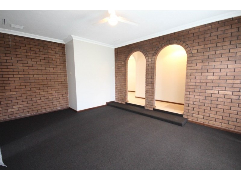 74 Galaxy Street, Beckenham WA 6107