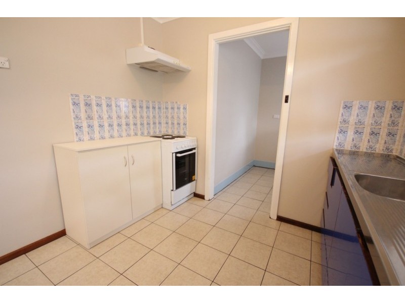 74 Galaxy Street, Beckenham WA 6107