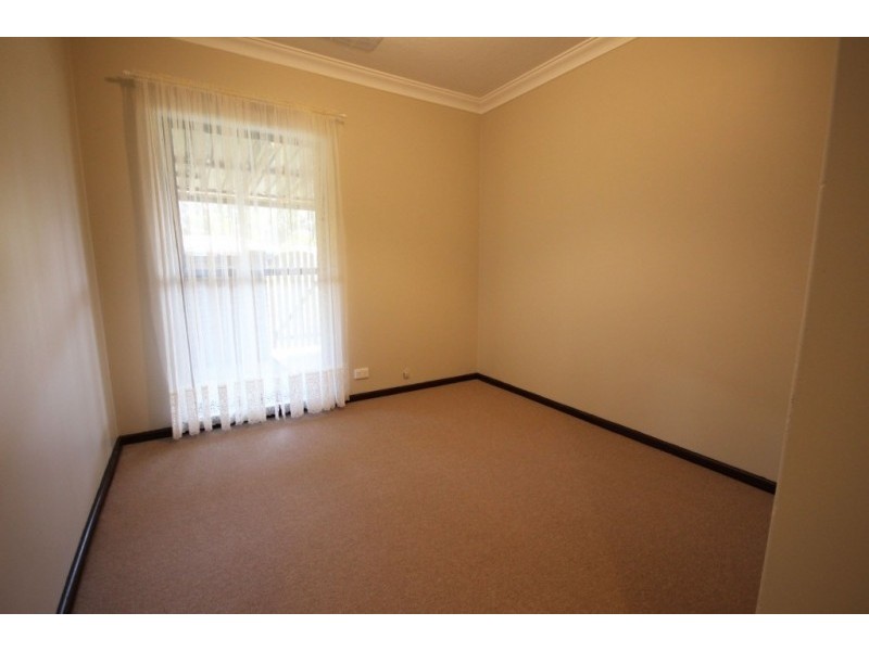 74 Galaxy Street, Beckenham WA 6107