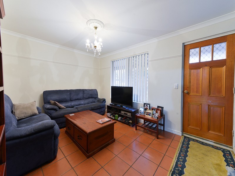 5 Hinton Mews, Beckenham WA 6107