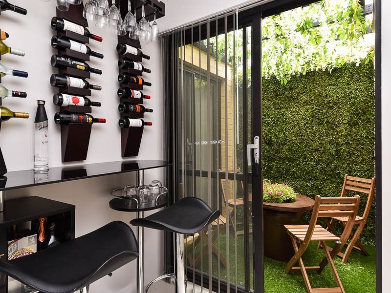 2/4 Currawong Way, Thornlie WA 6108