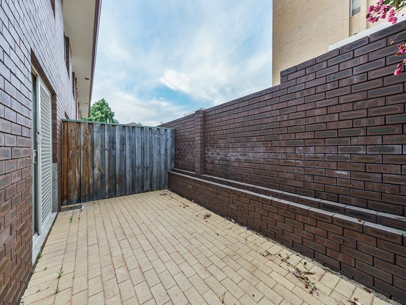 9/79 Leonard Street, Victoria Park WA 6100