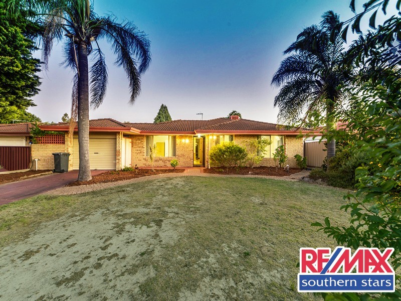 42 Bottlebrush Drive, Thornlie WA 6108