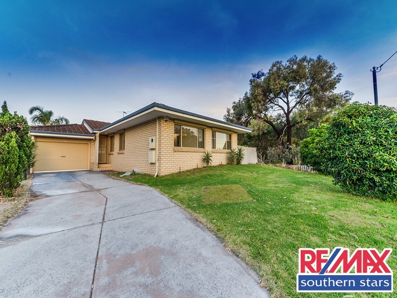 4/86 Centre Street, Queens Park WA 6107