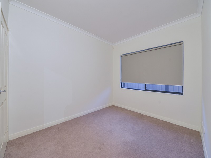 22 Campaspe Drive, Success WA 6164