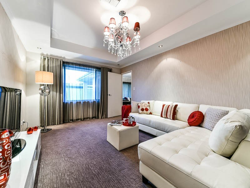 14 Tulip Way, East Cannington WA 6107