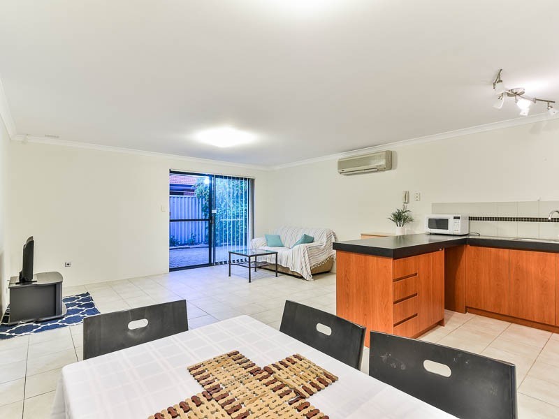 9/153 Sevenoaks Street, Cannington WA 6107