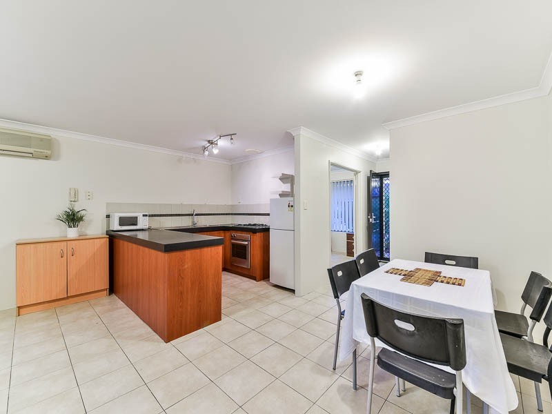 9/153 Sevenoaks Street, Cannington WA 6107