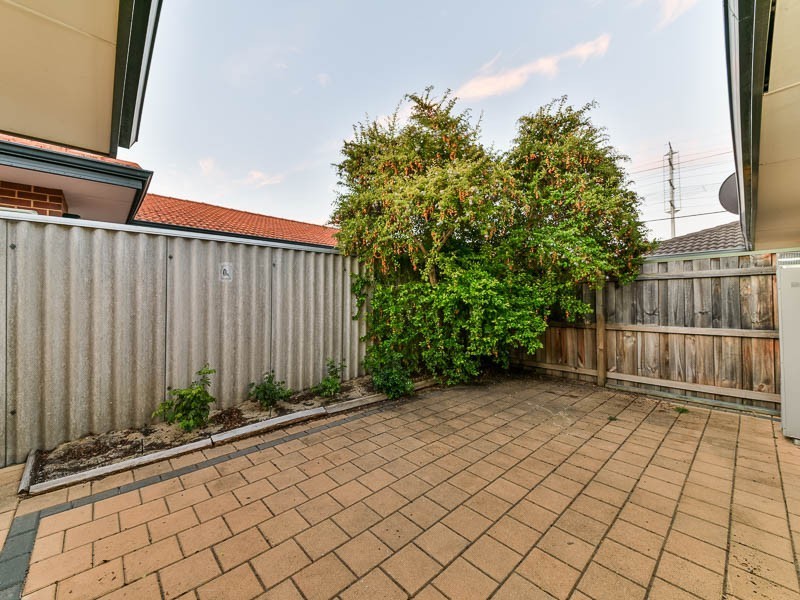 9/153 Sevenoaks Street, Cannington WA 6107