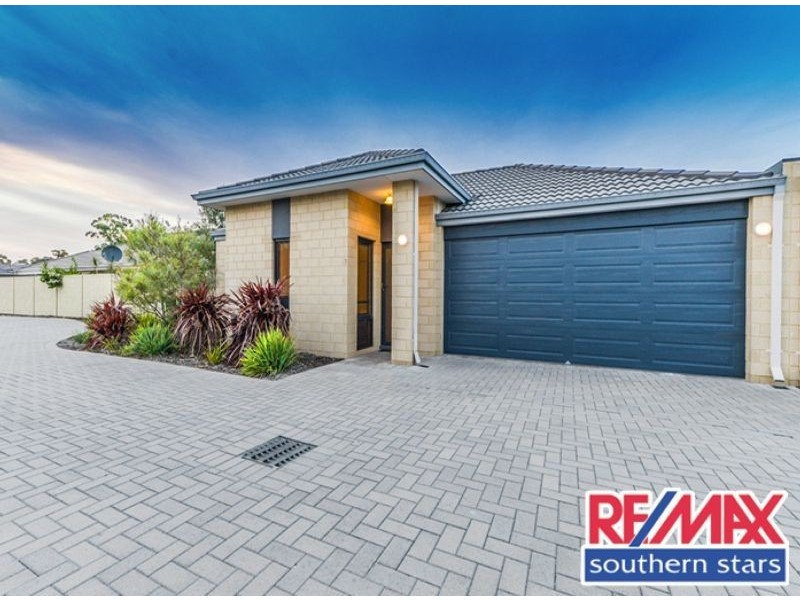 1/14 Godwit Street, Queens Park WA 6107