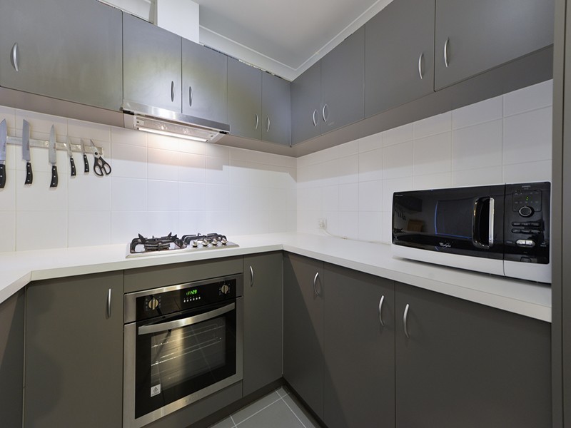 1/14 Godwit Street, Queens Park WA 6107