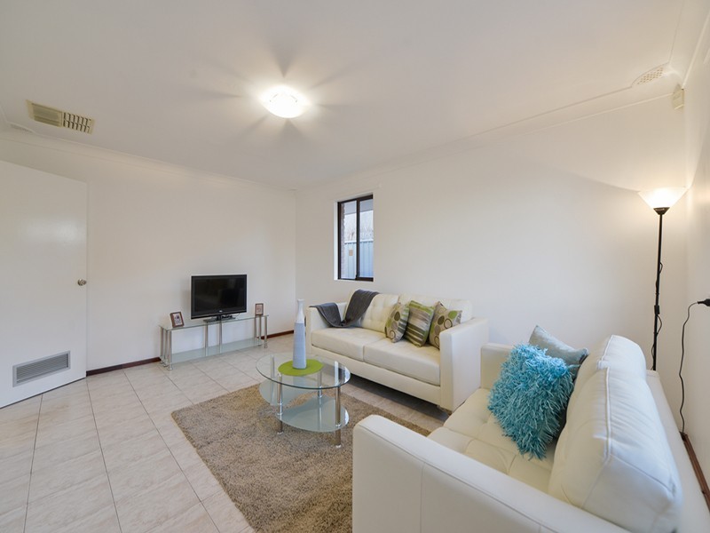 20a Wannell Street, Queens Park WA 6107