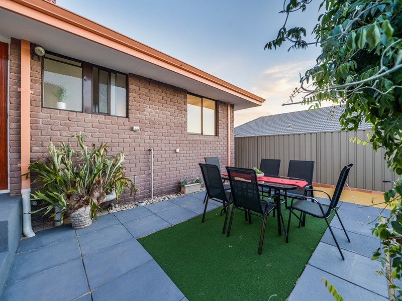 20a Wannell Street, Queens Park WA 6107