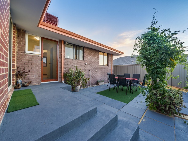 20a Wannell Street, Queens Park WA 6107