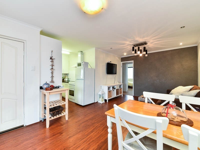 20/111 Hubert Street, East Victoria Park WA 6101