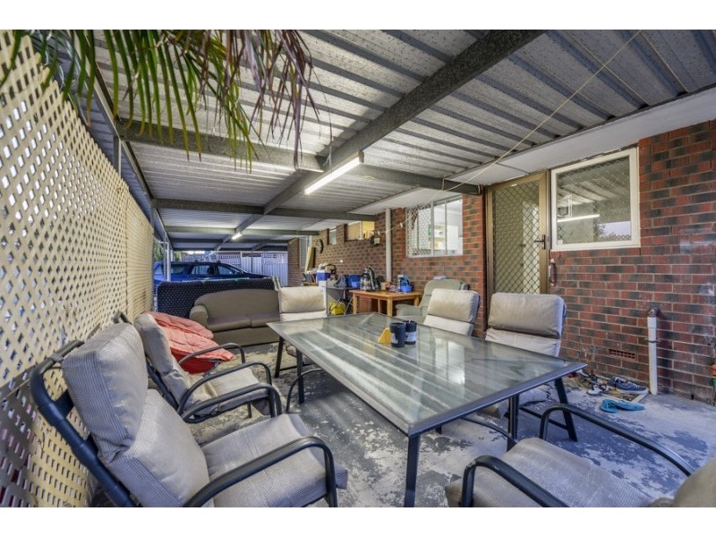 61 Helm Street, Maddington WA 6109