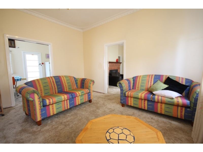 475 Sevenoaks Street, Beckenham WA 6107