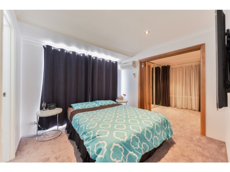 154 Centre Street, Queens Park WA 6107