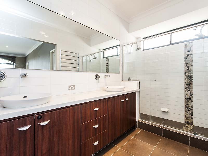 39 Welbeck Road, Canning Vale WA 6155