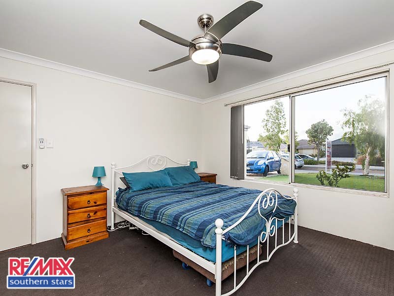 42 Serisier Parkway, Queens Park WA 6107