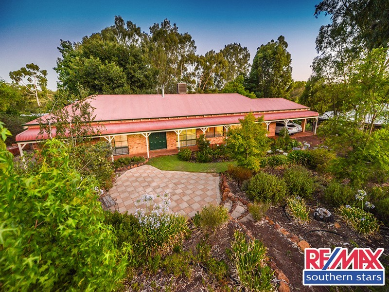 12 Burke Street, Mount Helena WA 6082