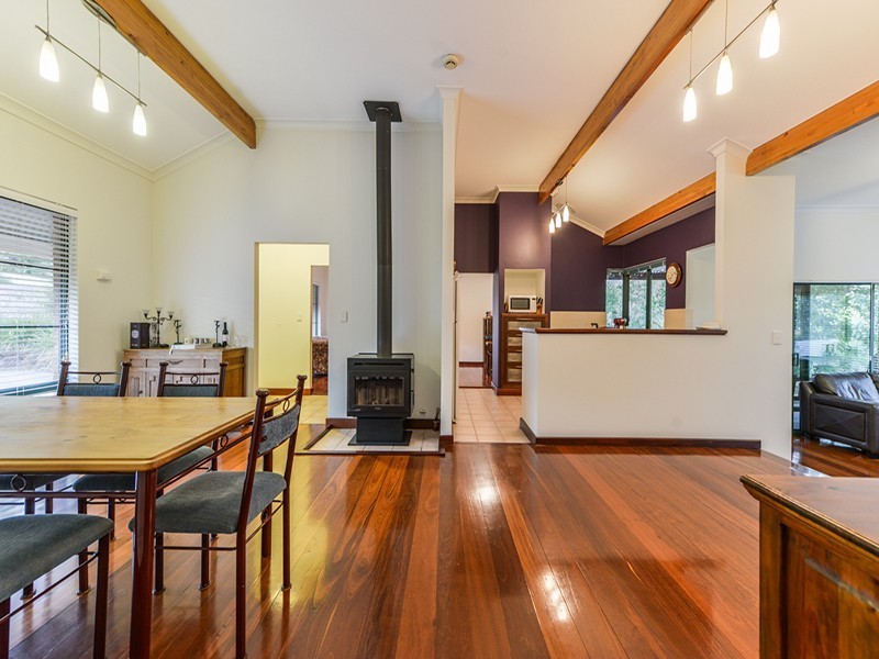 12 Burke Street, Mount Helena WA 6082