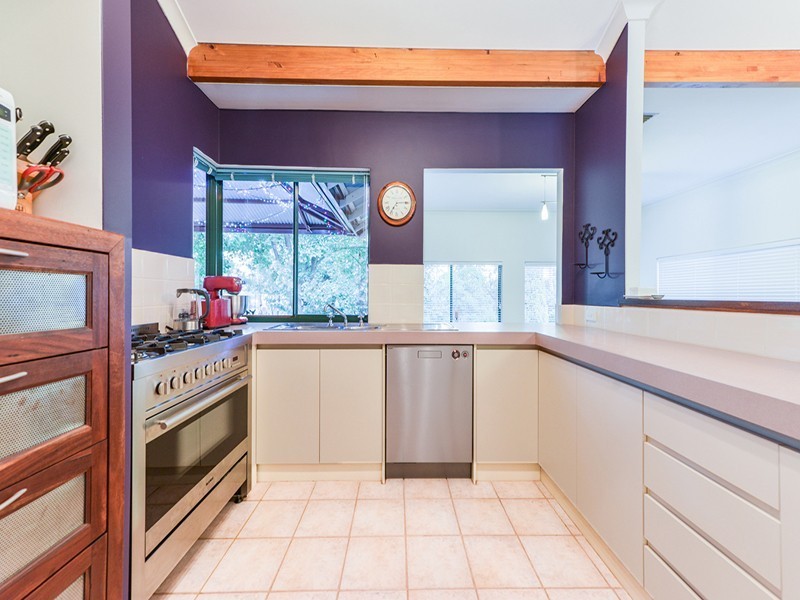 12 Burke Street, Mount Helena WA 6082