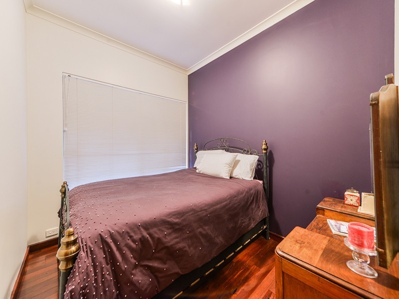 12 Burke Street, Mount Helena WA 6082