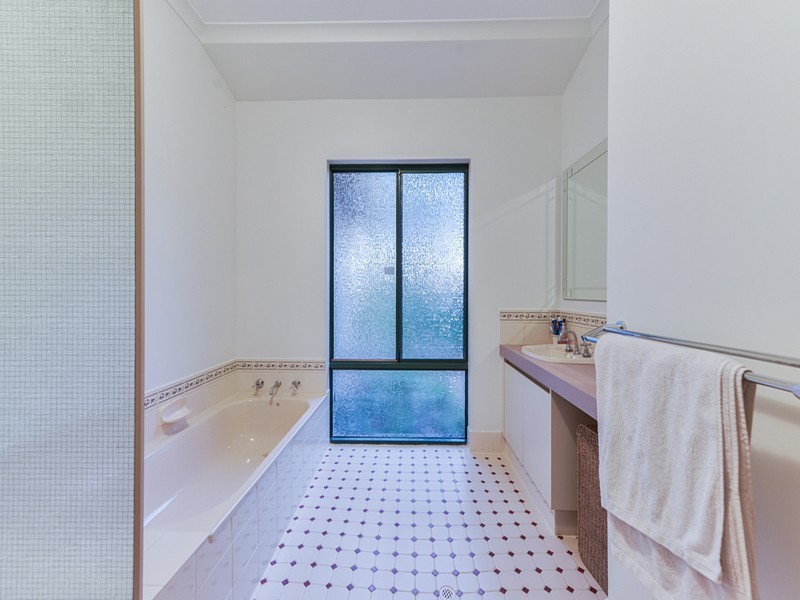 12 Burke Street, Mount Helena WA 6082