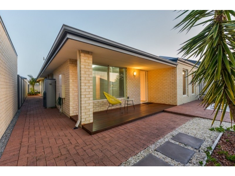 47 Camden Boulevard, Aubin Grove WA 6164