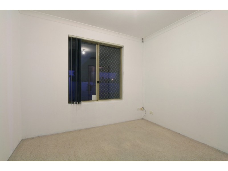 39 Threadleaf Way, Mirrabooka WA 6061