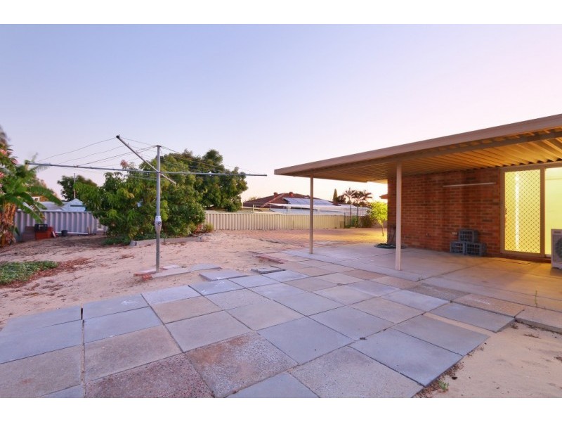 39 Threadleaf Way, Mirrabooka WA 6061