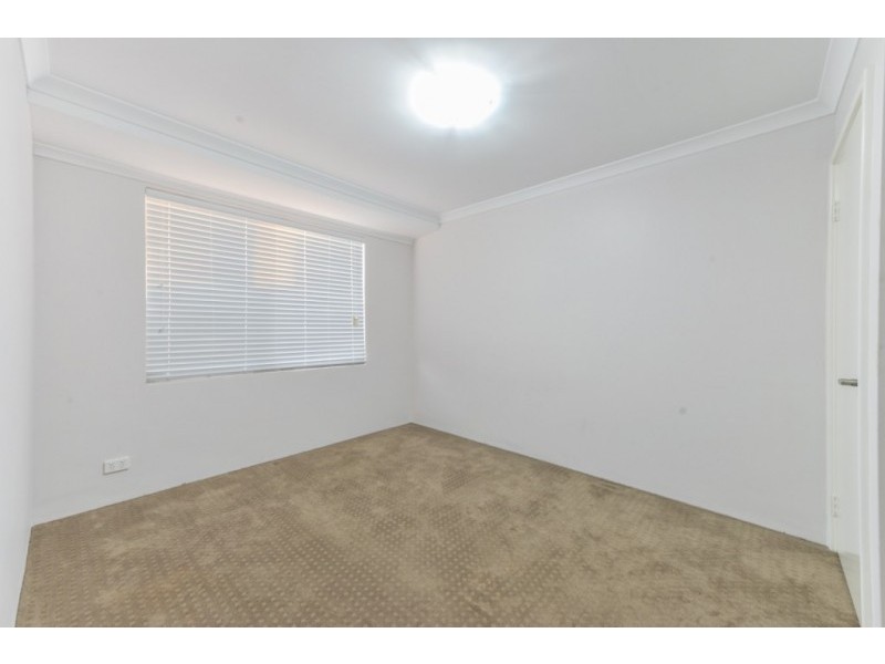 23 Calneggia Drive, Byford WA 6122
