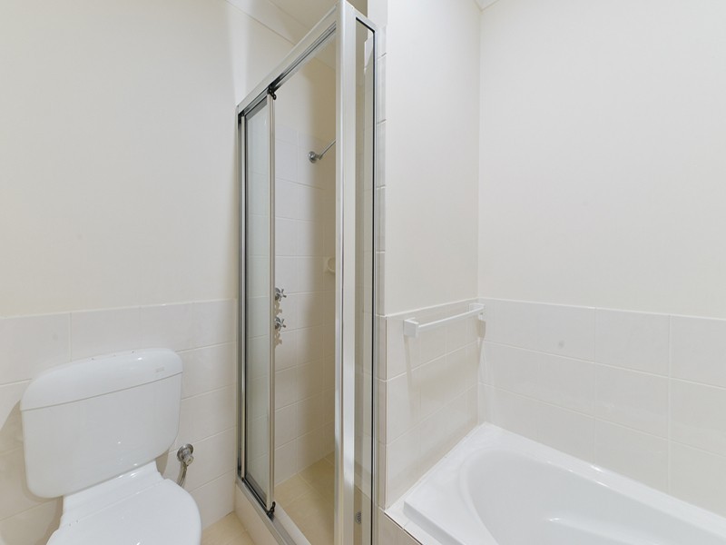 3/35 Nicholson Road, Cannington WA 6107