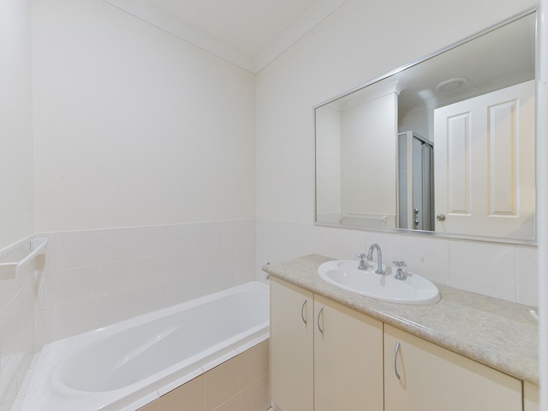 3/35 Nicholson Road, Cannington WA 6107