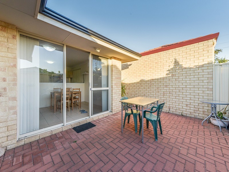 3/35 Nicholson Road, Cannington WA 6107