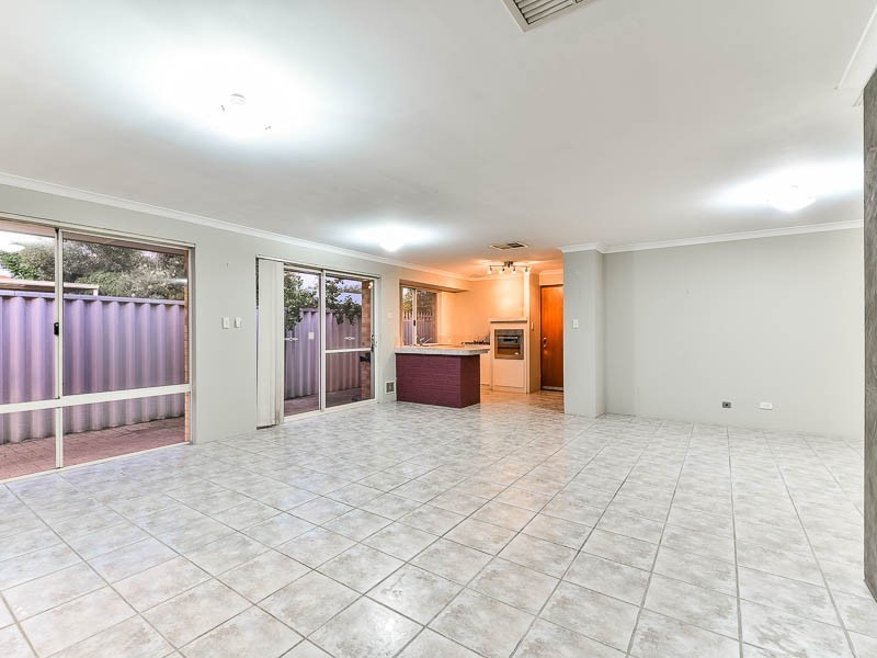 148 Hamilton Street, Queens Park WA 6107