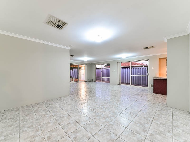 148 Hamilton Street, Queens Park WA 6107