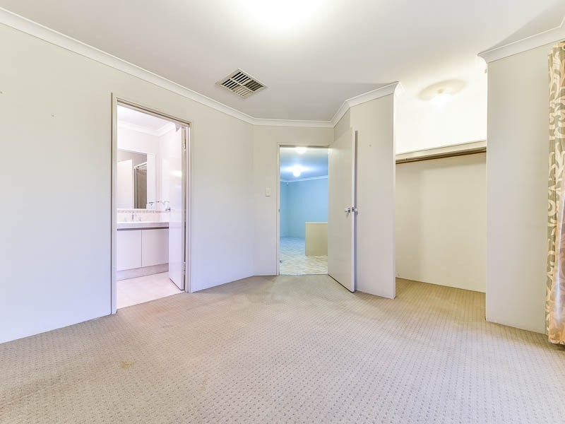 148 Hamilton Street, Queens Park WA 6107