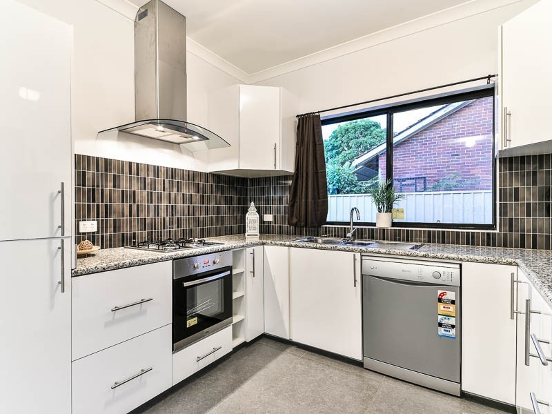 31a Hartfield Street, Queens Park WA 6107