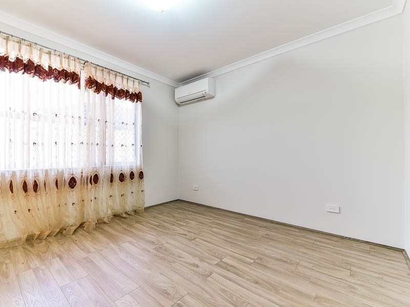 3 Thistle Way, East Cannington WA 6107