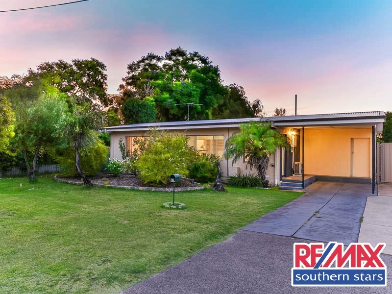 22 Thomas Street, Queens Park WA 6107