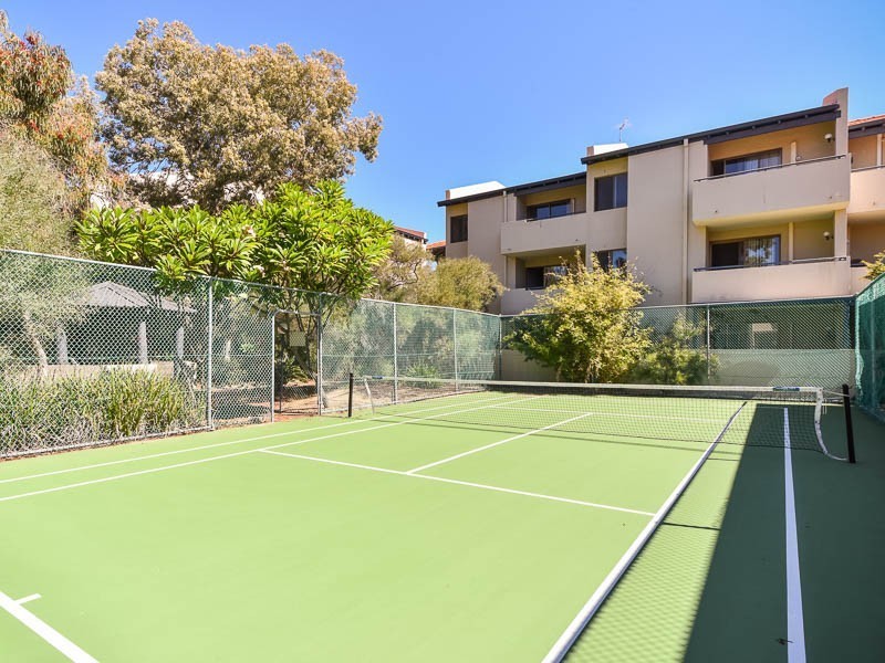 32/4 Manning Terrace, South Perth WA 6151