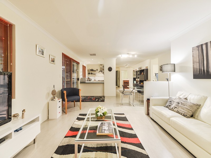 49 Wanaping Road, Kenwick WA 6107