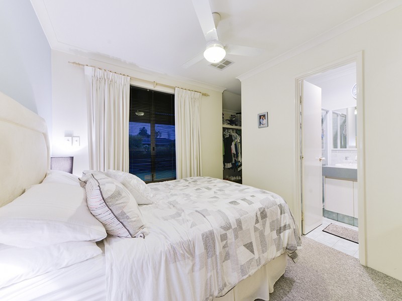 49 Wanaping Road, Kenwick WA 6107
