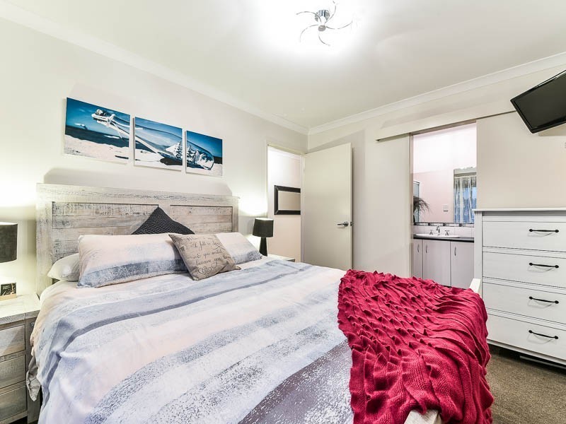 151a Station Street, East Cannington WA 6107